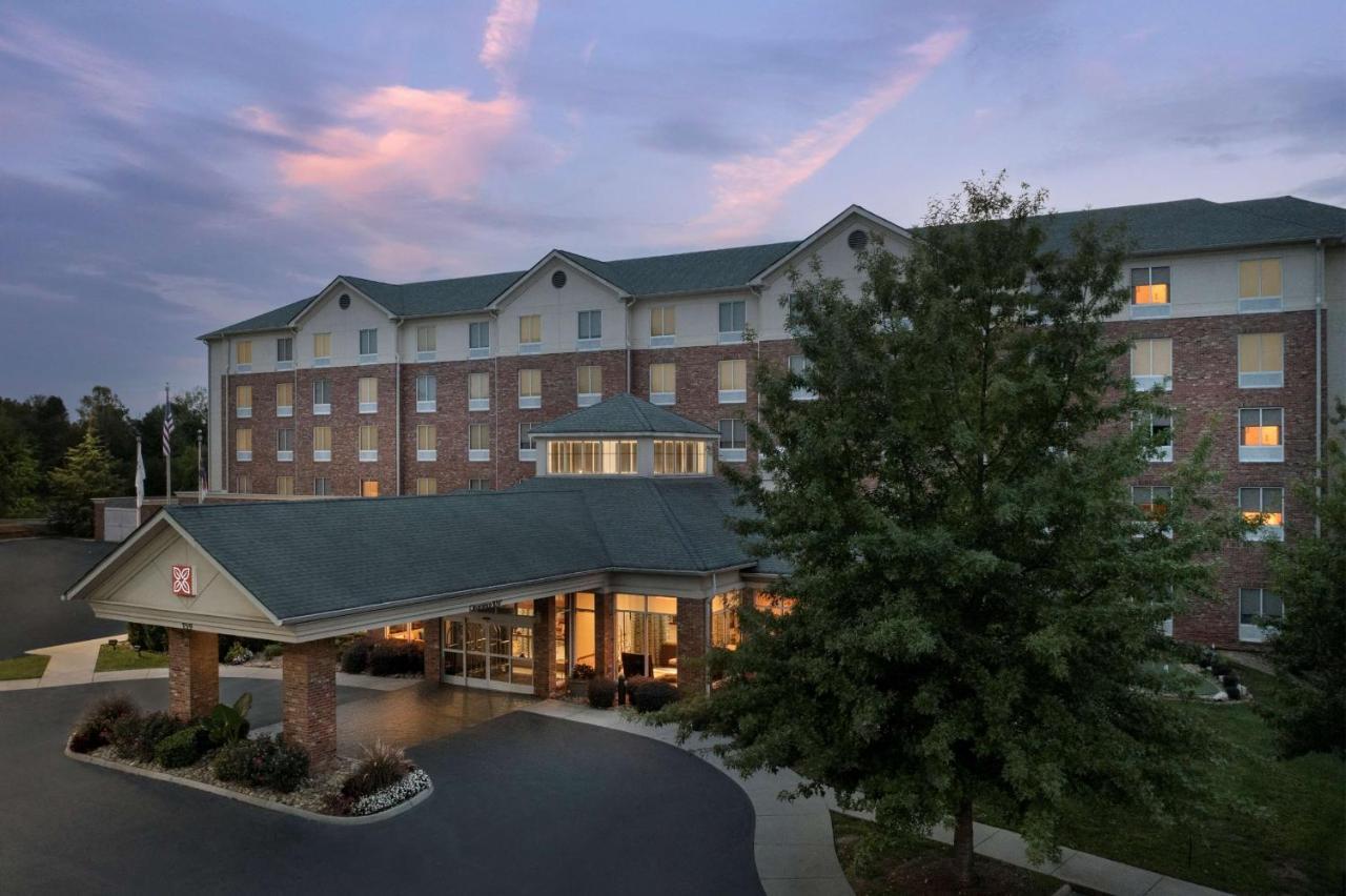 Hilton Garden Inn Charlotte/מורסוויל מראה חיצוני תמונה