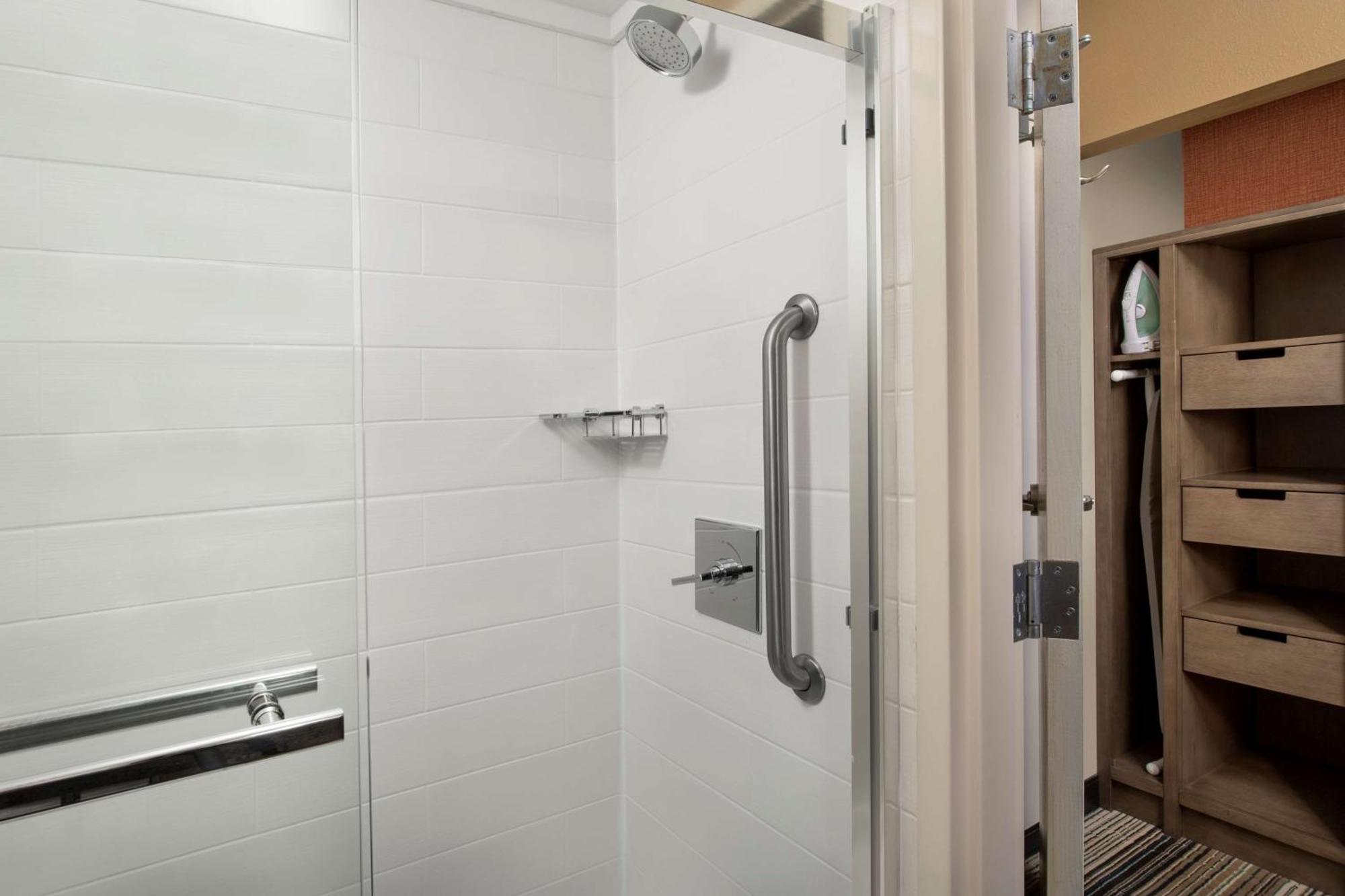 Hilton Garden Inn Charlotte/מורסוויל מראה חיצוני תמונה