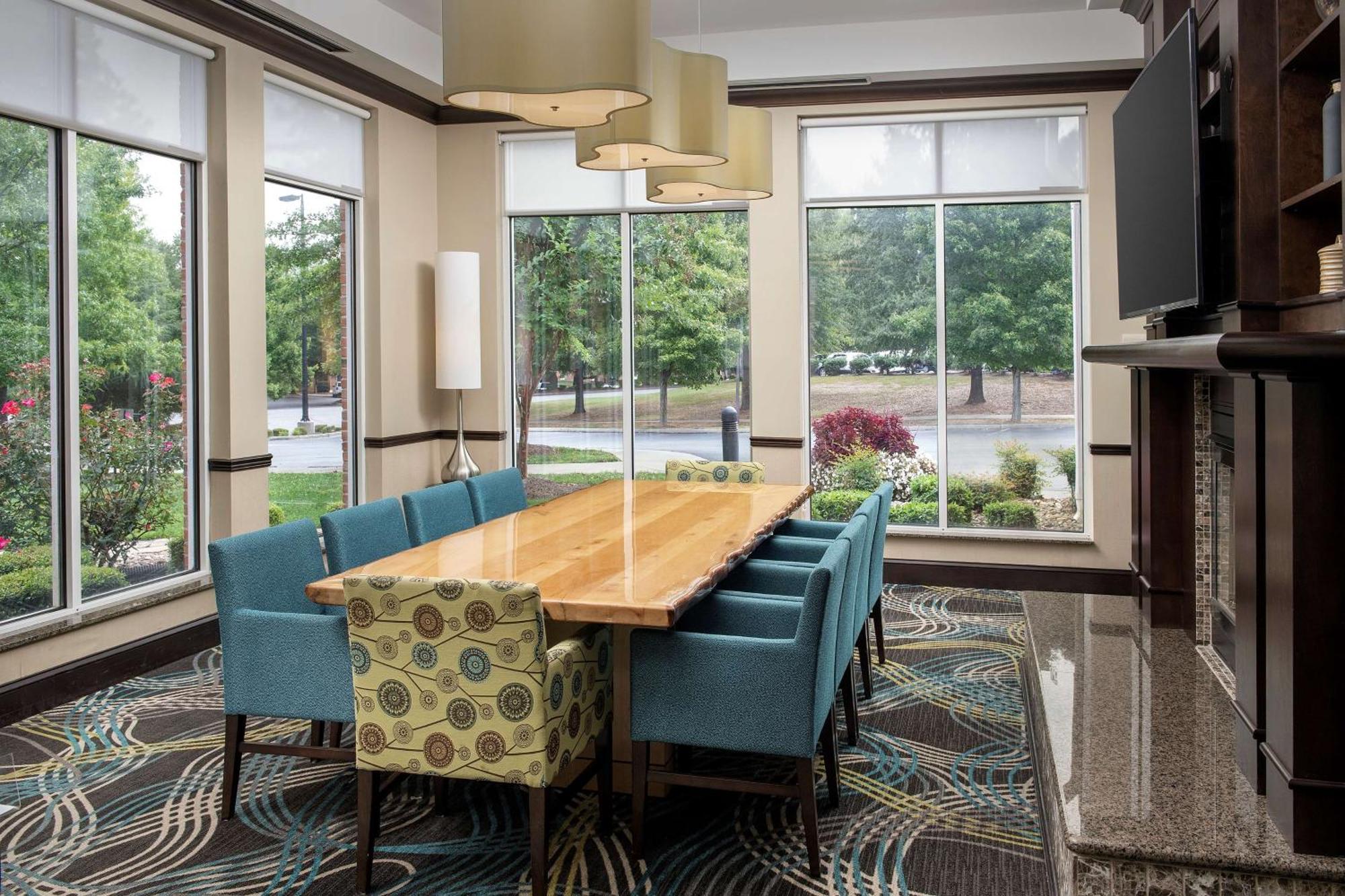 Hilton Garden Inn Charlotte/מורסוויל מראה חיצוני תמונה