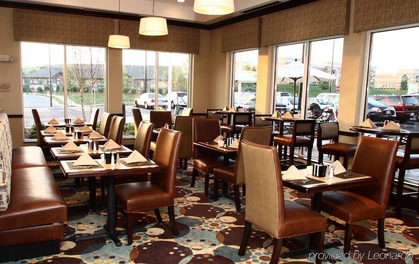 Hilton Garden Inn Charlotte/מורסוויל מסעדה תמונה